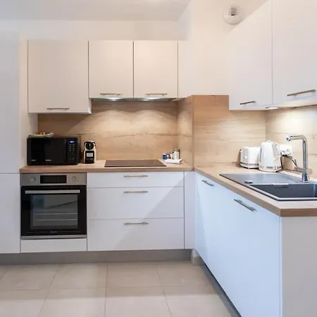A12 -staywiz Us - 1 Bdr Centre Train Station 5 Min Sea - Ac, Parking & Terrace Antibes